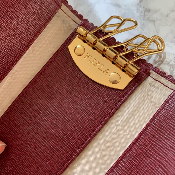 Furla NEW designer leather keycase keyholder pouch - Picture 5 of 8